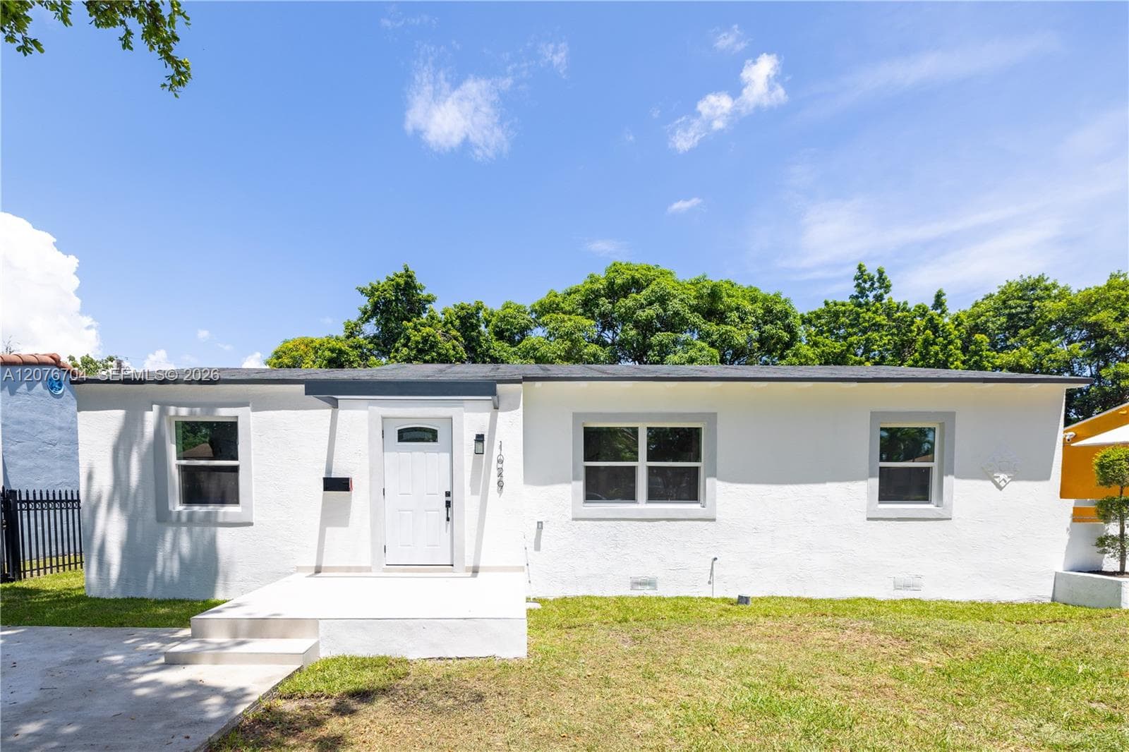 1029 NW 42nd St, Miami, FL 33127 — zdjęcie 5