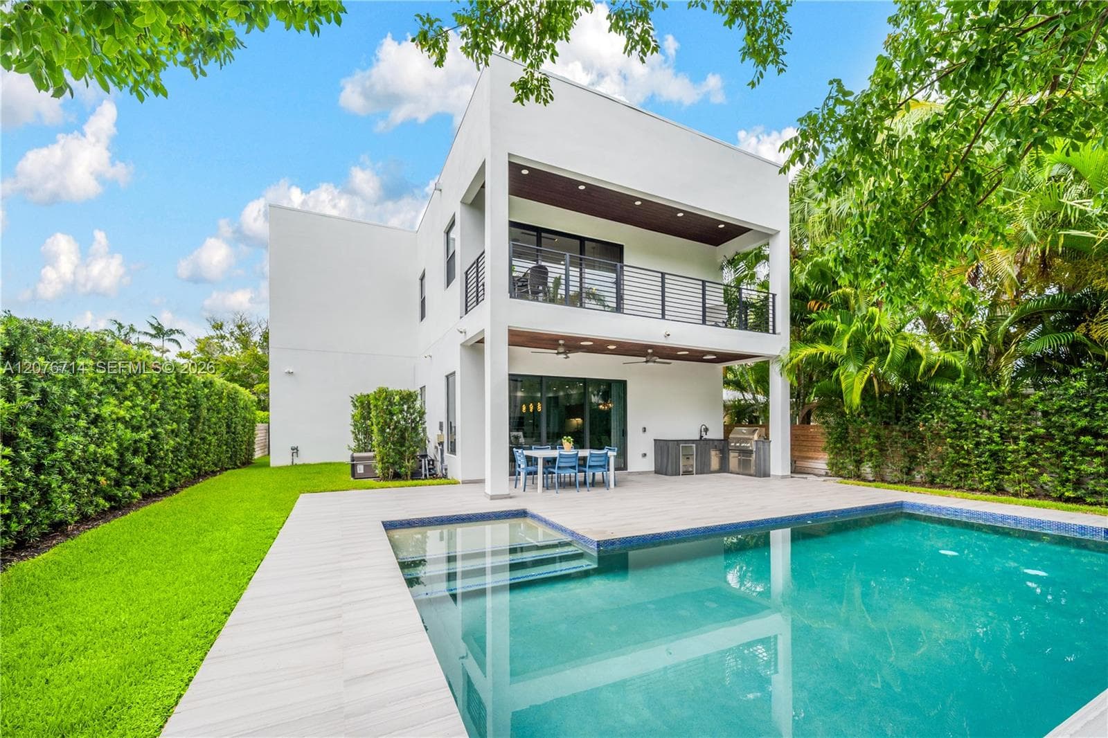 1629 NE 4th Pl, Fort Lauderdale, FL 33301 — zdjęcie 3