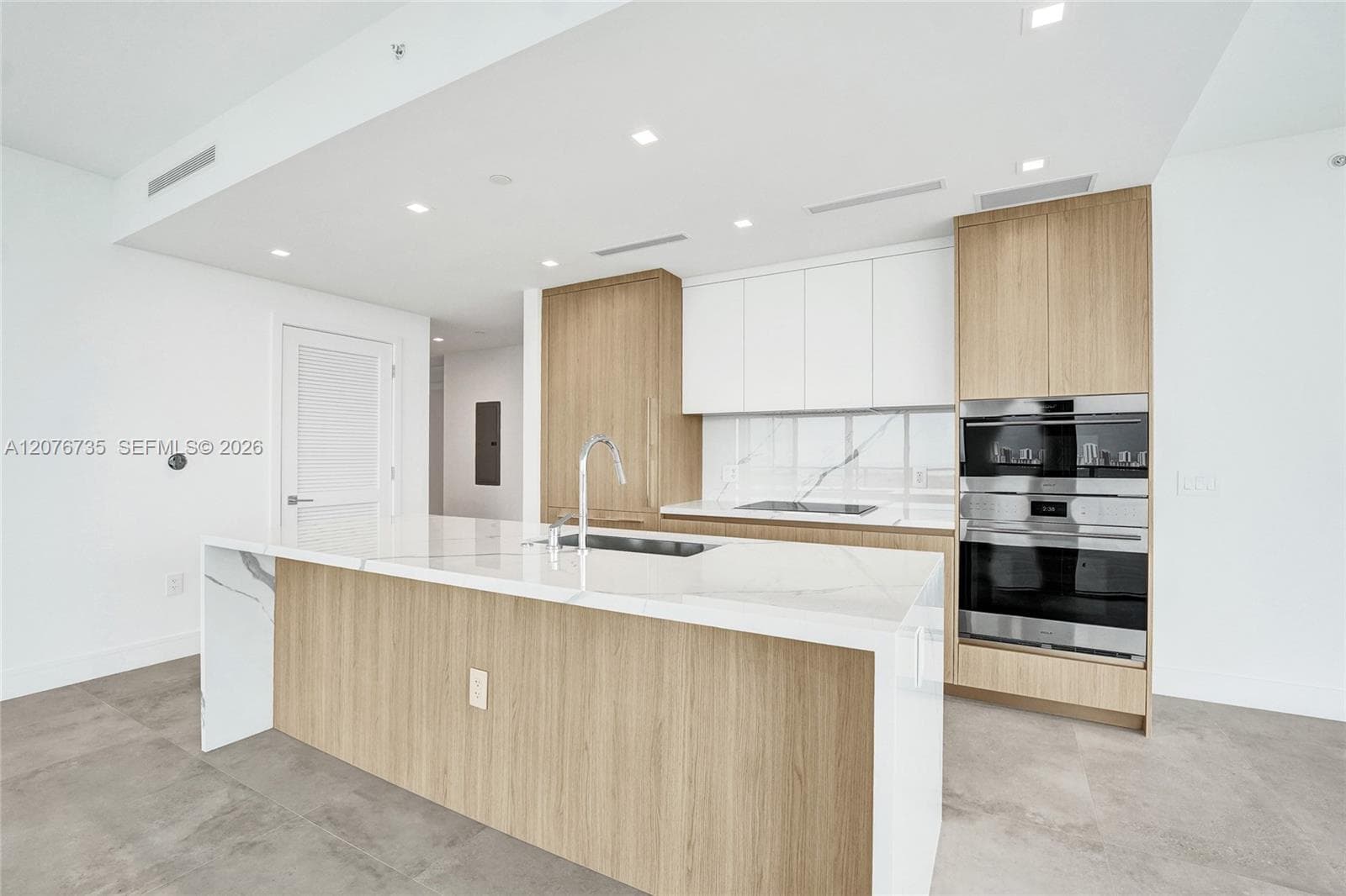 2411 Laguna Circle # 2511, North Miami, FL 33181 — zdjęcie 2
