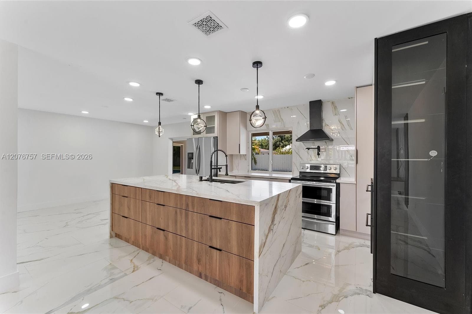 7220 NW 10th Pl, Plantation, FL 33313 — zdjęcie 4