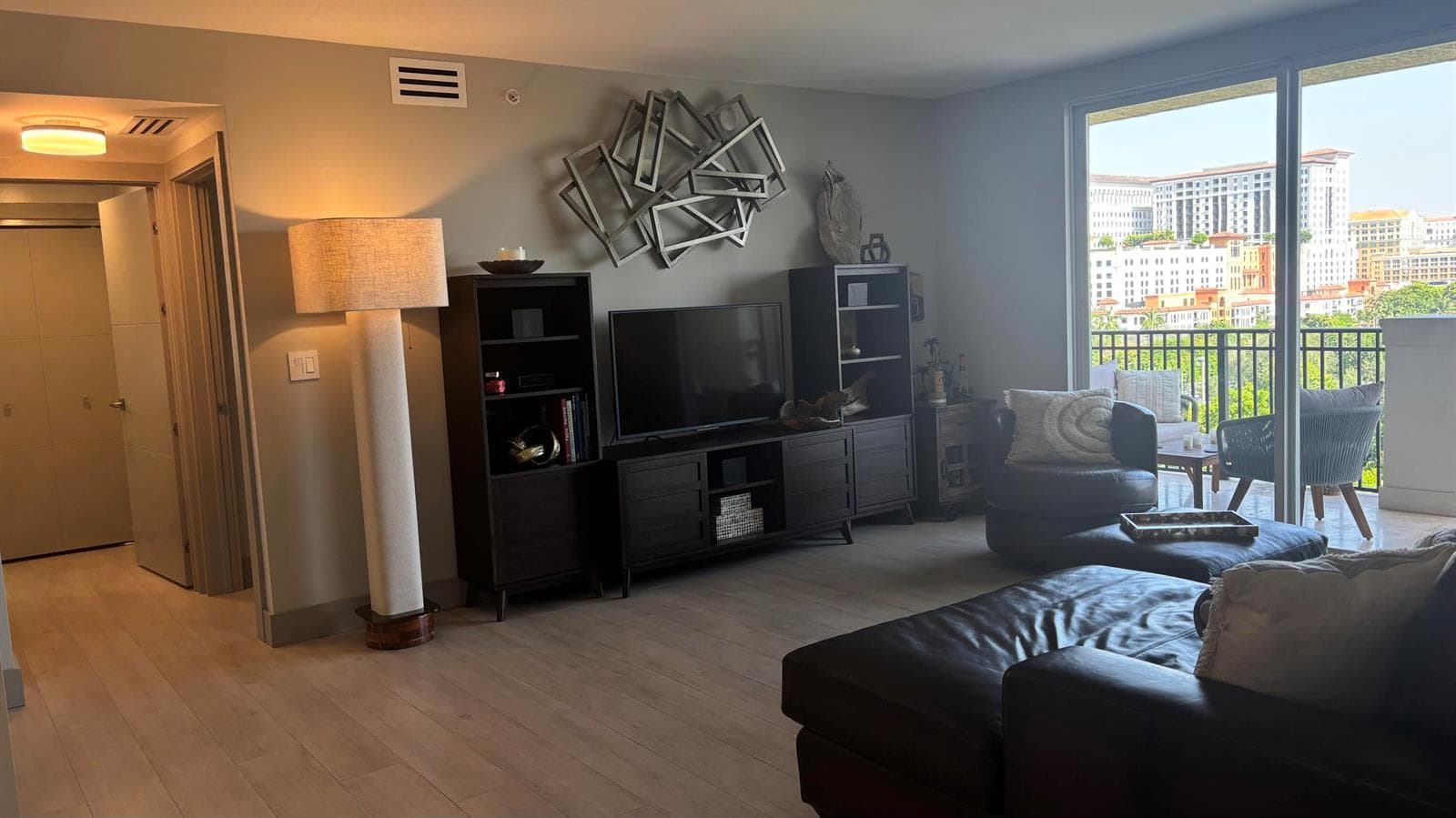 2650 SW 37th Avenue # 803, Miami, FL 33133 — zdjęcie 2