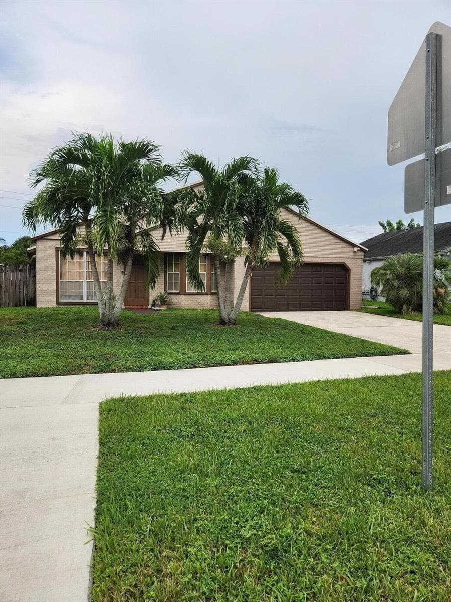 1000 SW 133RD Terrace, Davie, FL 33325