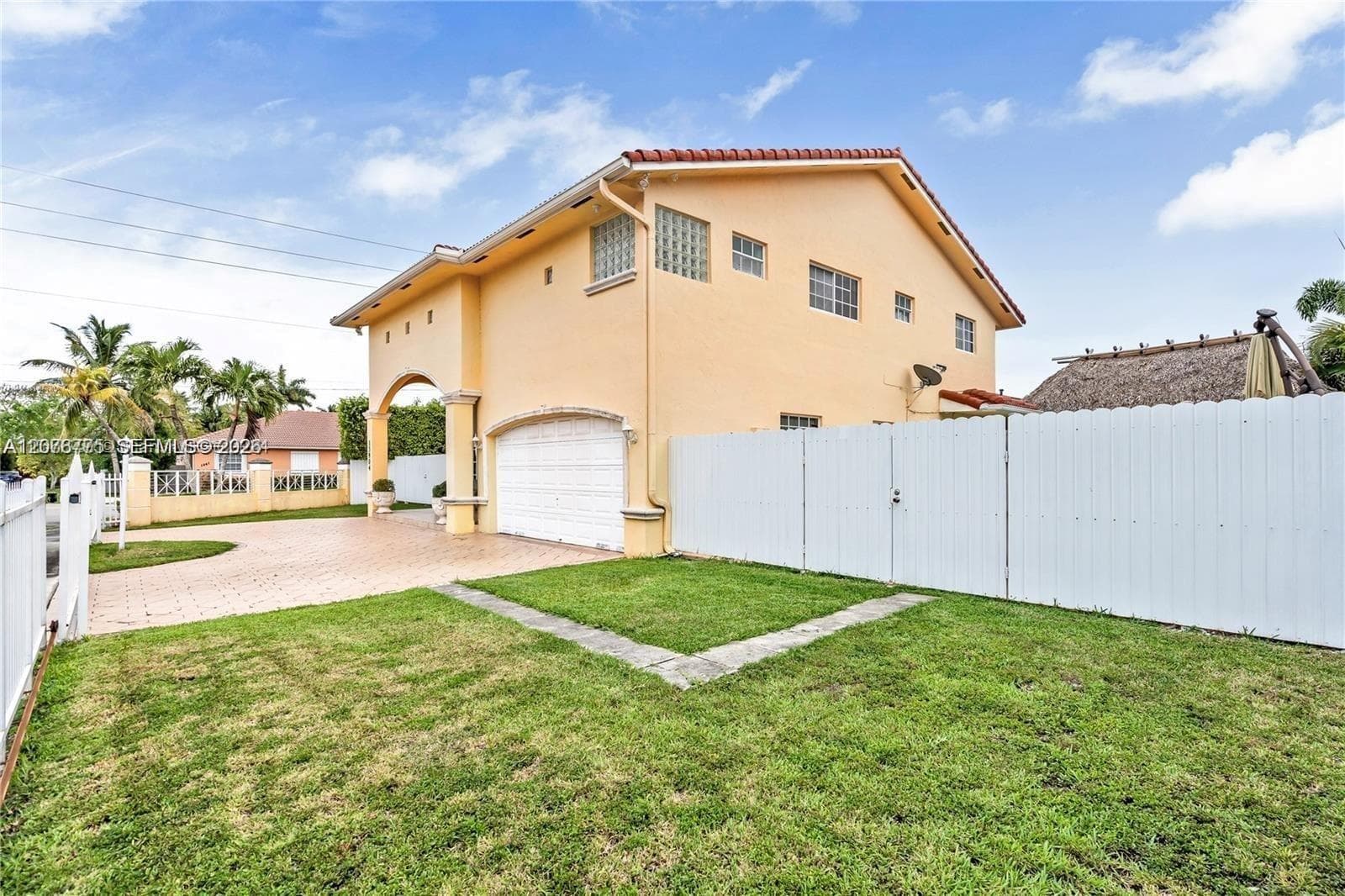 13904 SW 18th Ter, Miami, FL 33175 — zdjęcie 2
