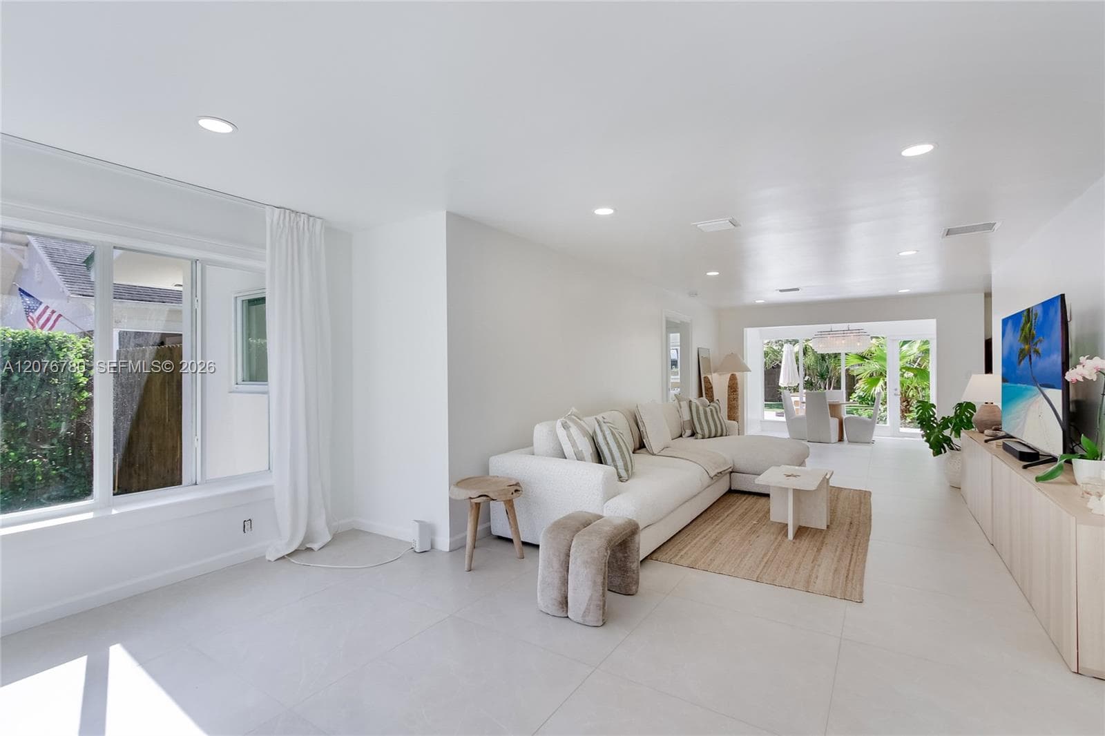 617 SW 5th Ave, Fort Lauderdale, FL 33315 — zdjęcie 2