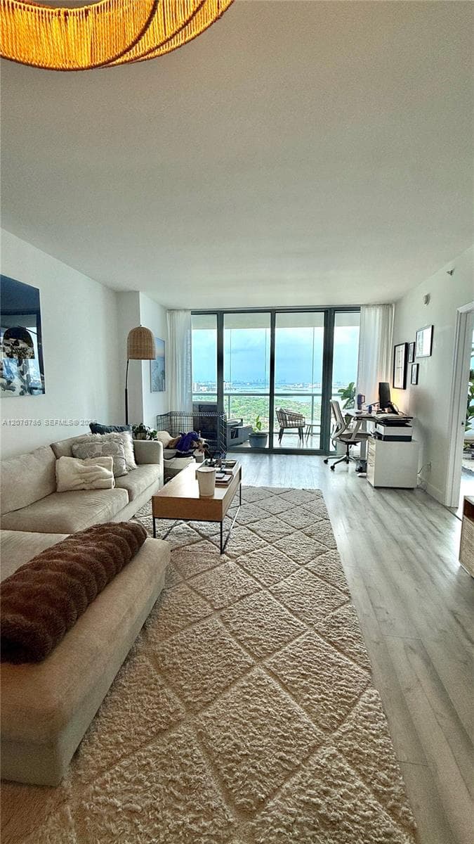 601 NE 36th St # 3309, Miami, FL 33137 — zdjęcie 5