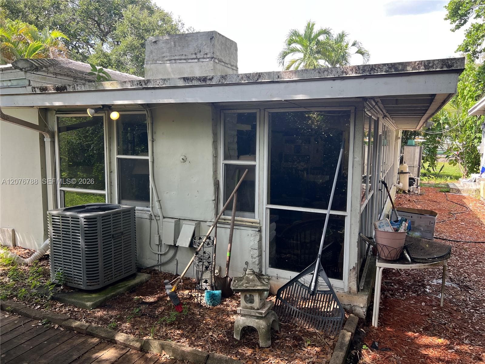 11429 NE 11th Pl, Biscayne Park, FL 33161 — zdjęcie 5