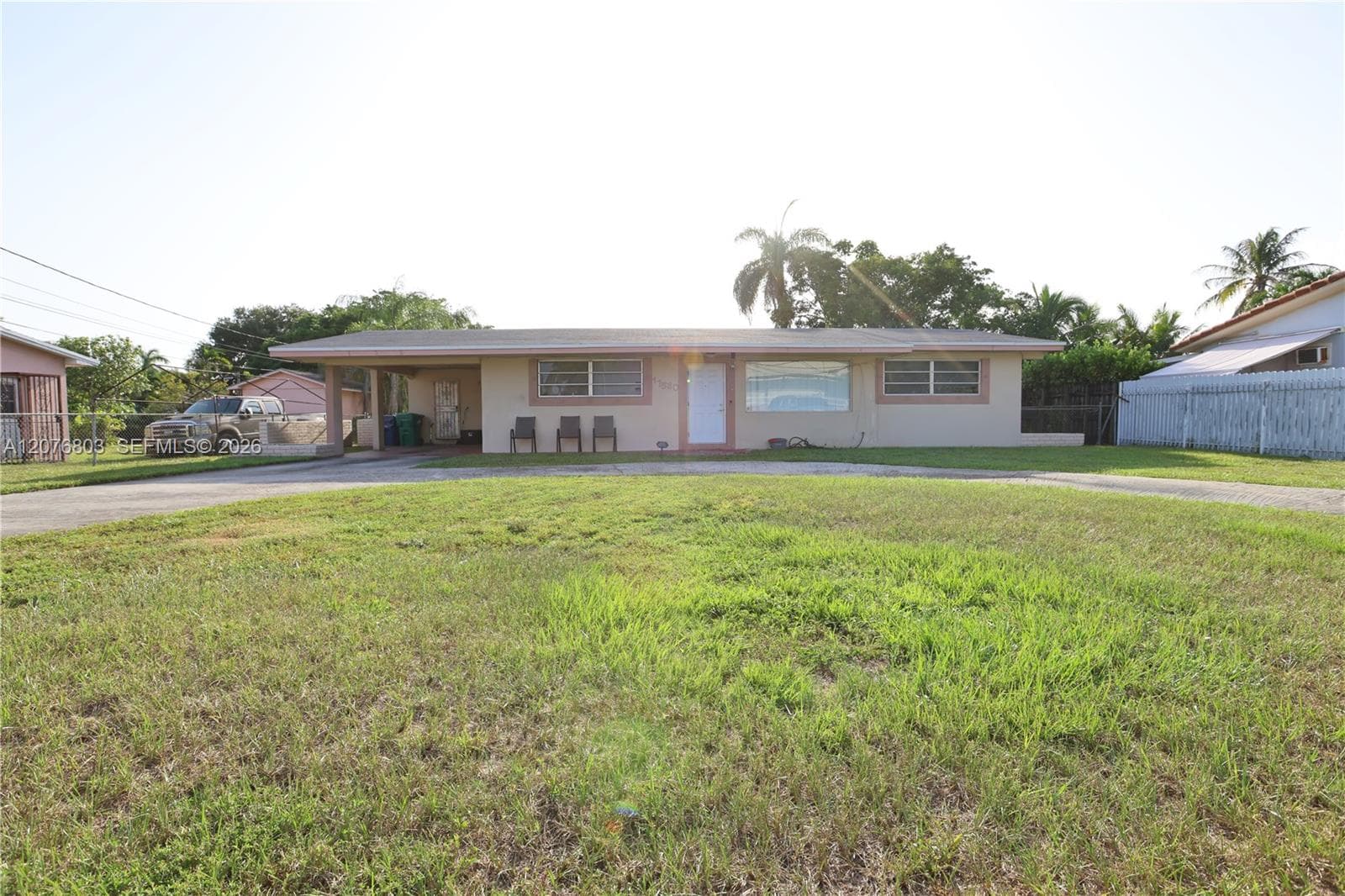 17530 NW 27th Ct, Miami Gardens, FL 33056 — zdjęcie 2