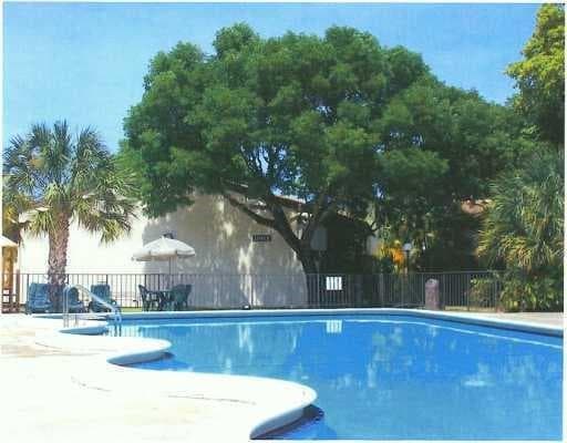 19424 NE 26th Avenue # 131B, Miami, FL 33180 — zdjęcie 5