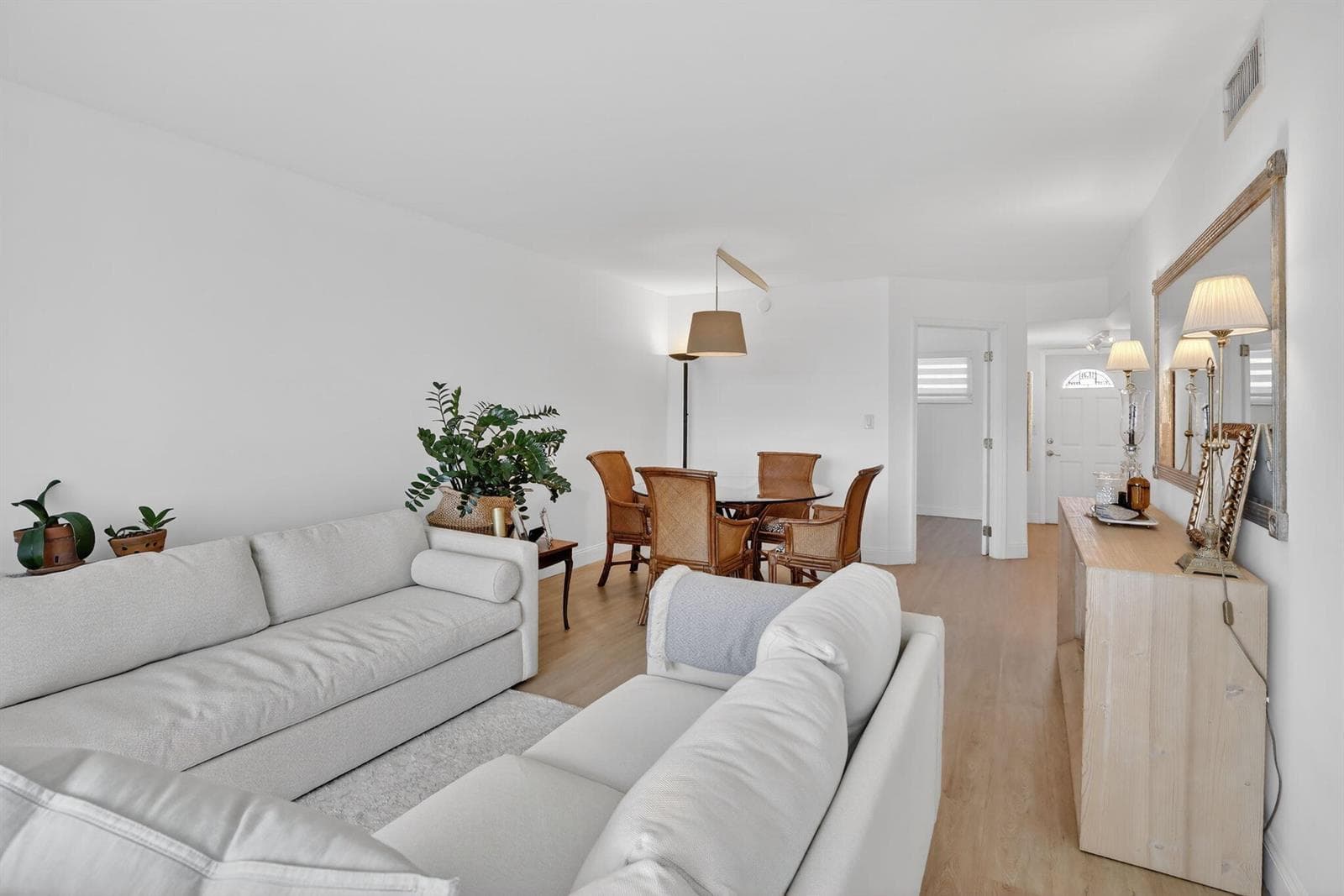 9820 S HOLLYBROOK LAKE Drive # 306, Pembroke Pines, FL 33025 — zdjęcie 4