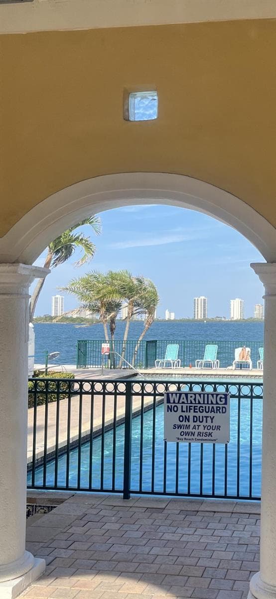 1105 Lake Shore Drive, Lake Park, FL 33403 — zdjęcie 5