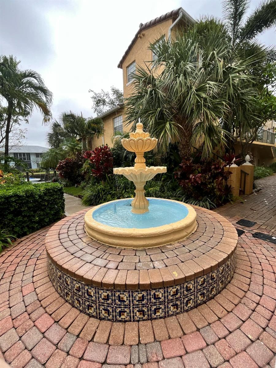 1105 Lake Shore Drive, Lake Park, FL 33403 — zdjęcie 4