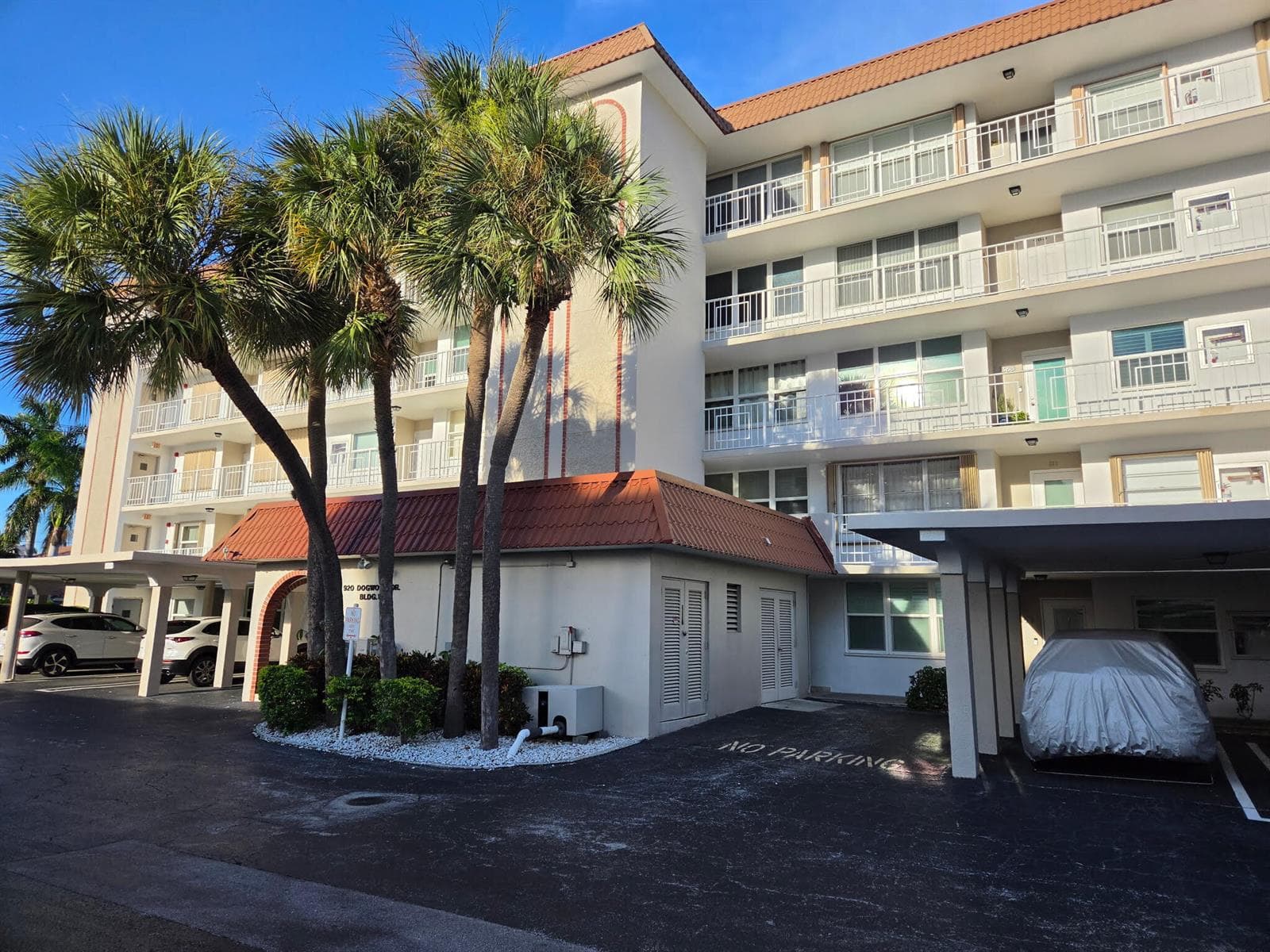 920 Dogwood Drive # 164, Delray Beach, FL 33483