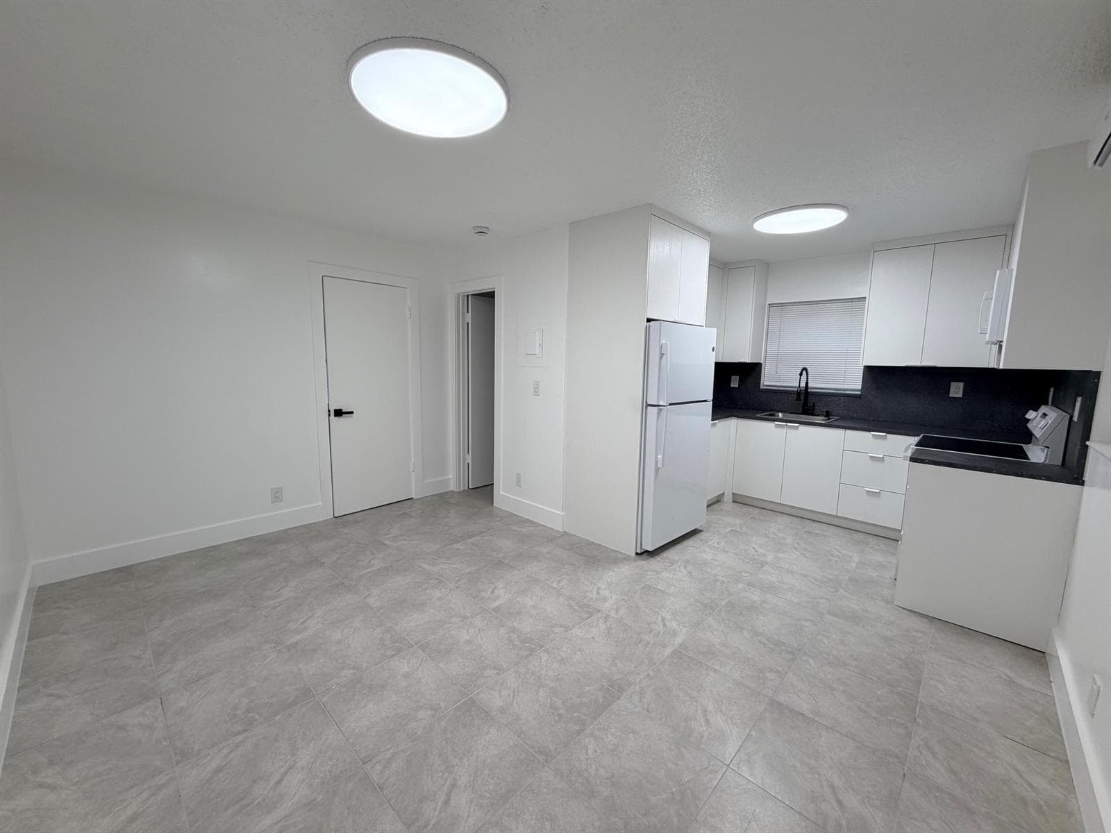 220 NW 12TH Court # # 3, Pompano Beach, FL 33060 — zdjęcie 5