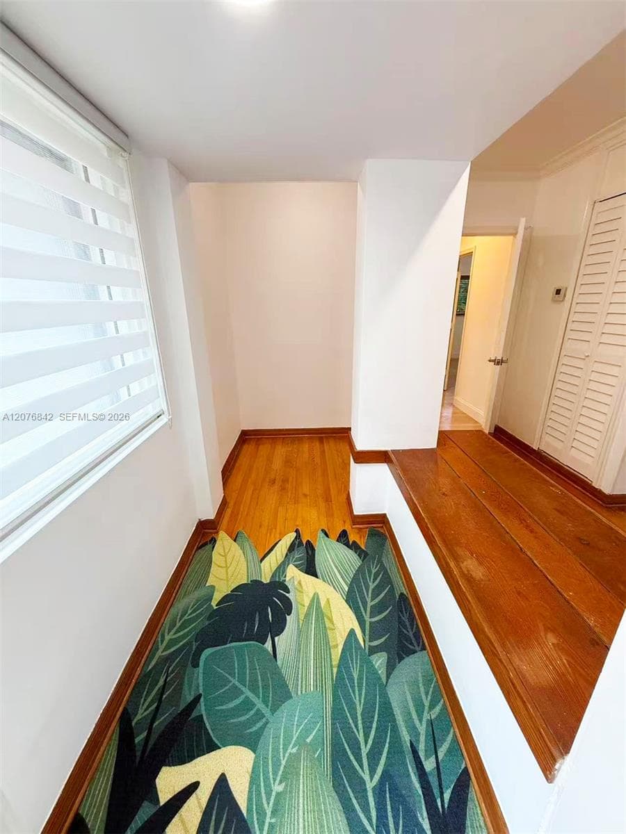 1520 Miller Rd # ., Coral Gables, FL 33146 — zdjęcie 3