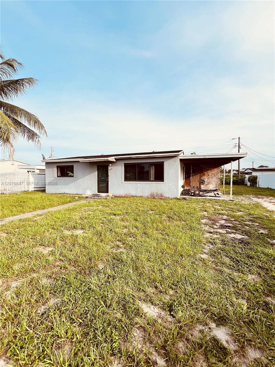 3530 NW 170th St, Miami Gardens, FL 33056 — zdjęcie 3