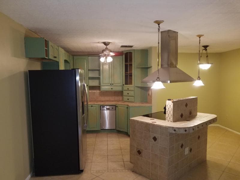 5725 FERNLEY Drive E # 7, West Palm Beach, FL 33415