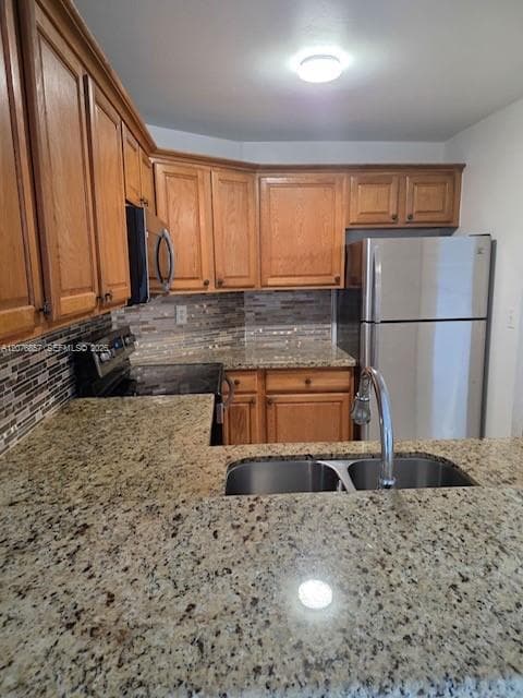 6955 NW 186th St # F306, Hialeah, FL 33015 — zdjęcie 5