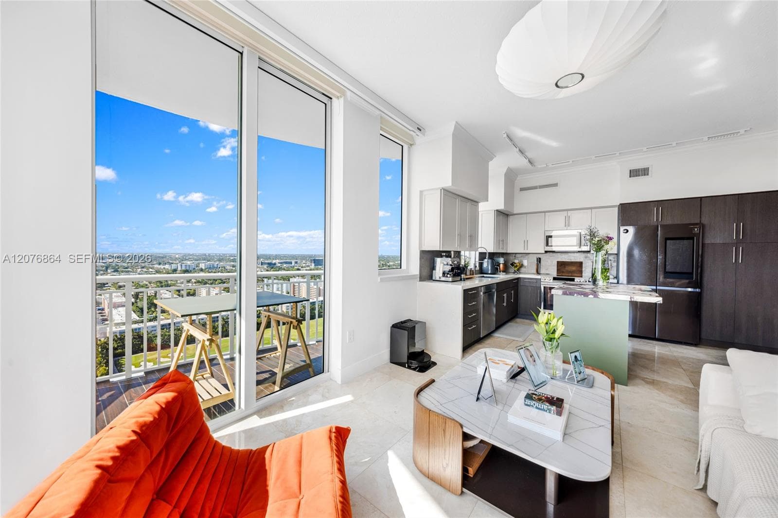 1745 E Hallandale Beach Blvd # 2407W, Hallandale Beach, FL 33009 — zdjęcie 2