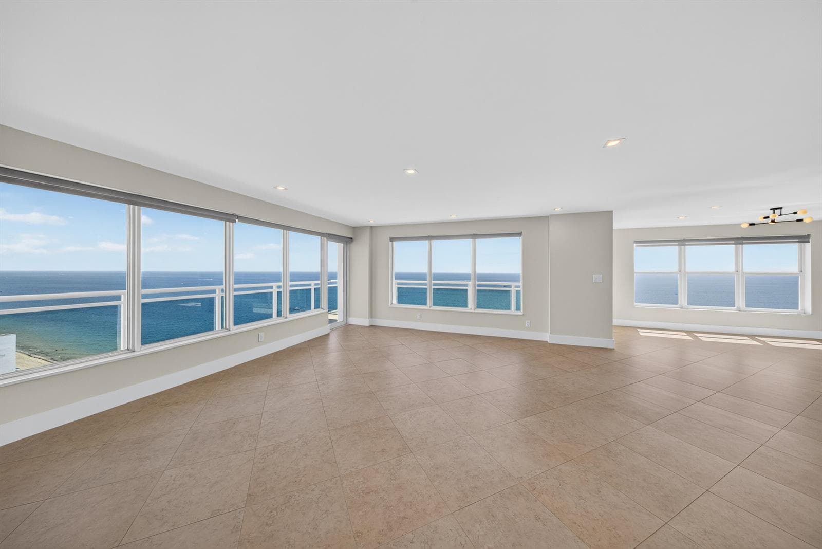3900 Galt Ocean Drive # 2417, Fort Lauderdale, FL 33308