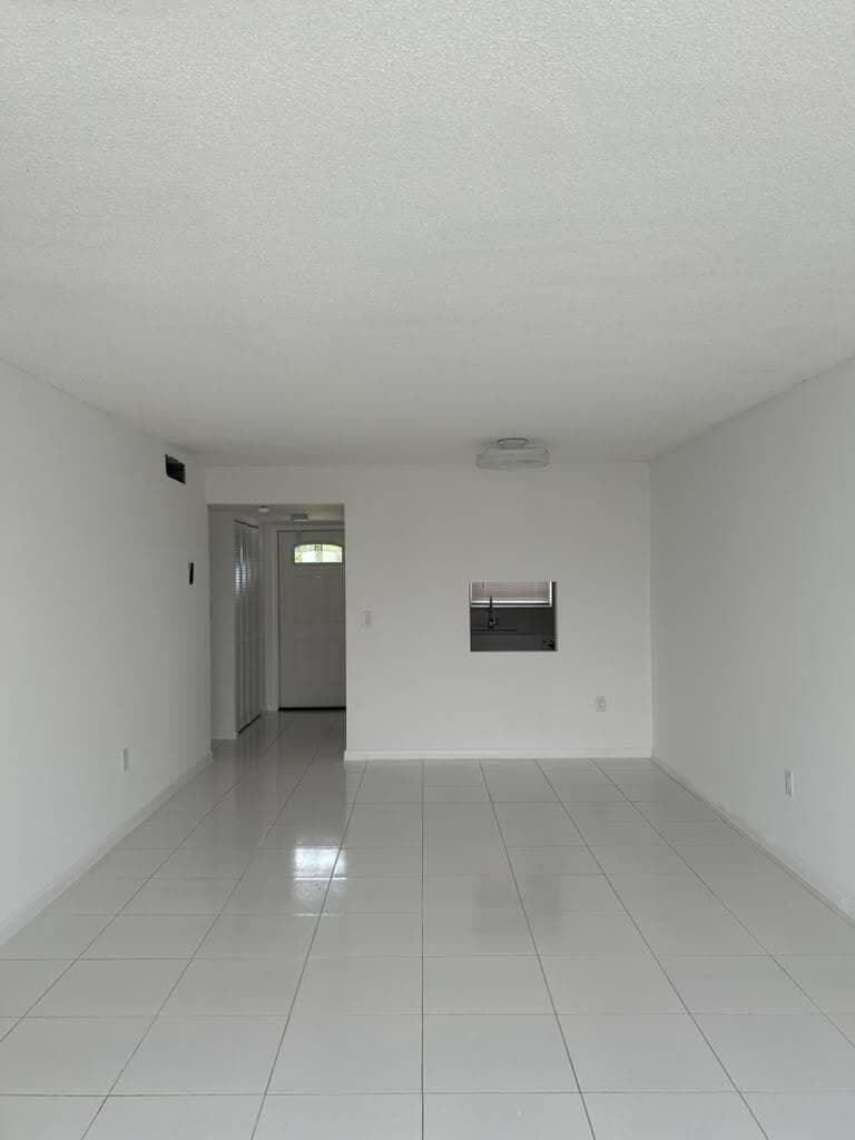 2881 N Pine Island Road # 208, Sunrise, FL 33322 — zdjęcie 3