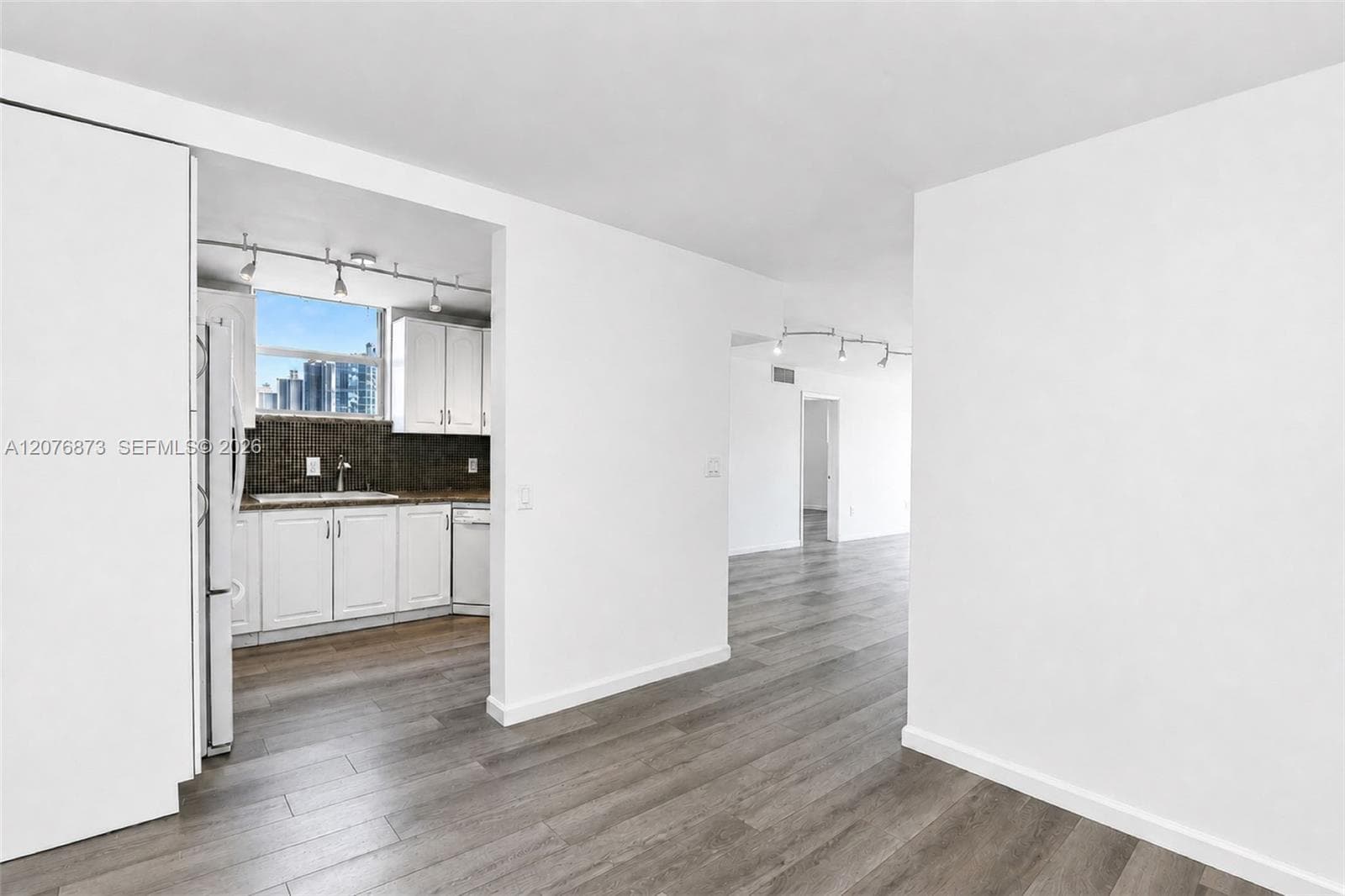 1045 10th St # 604, Miami Beach, FL 33139 — zdjęcie 2