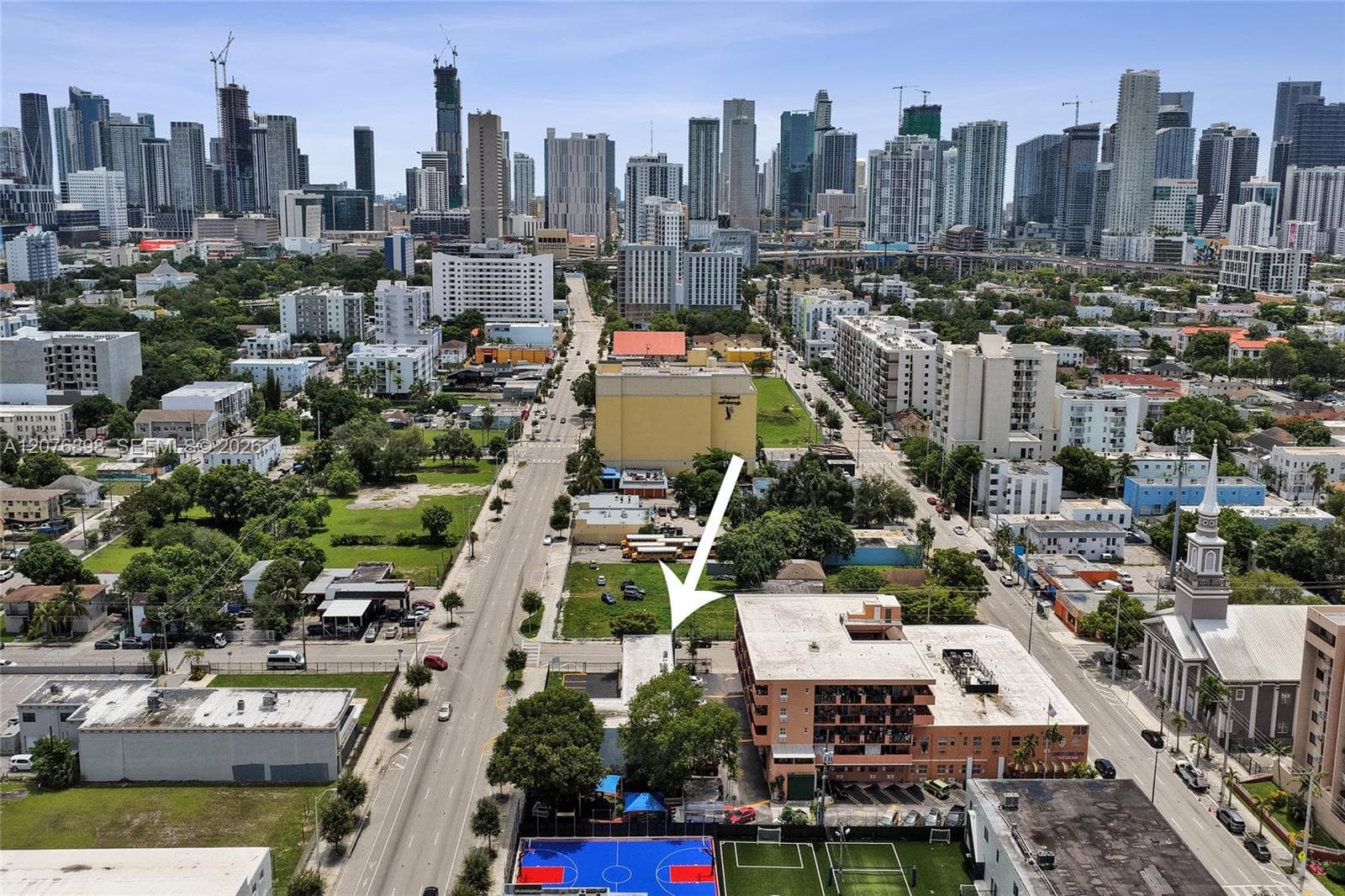 900 W Flagler St # 2, Miami, FL 33130 — zdjęcie 4