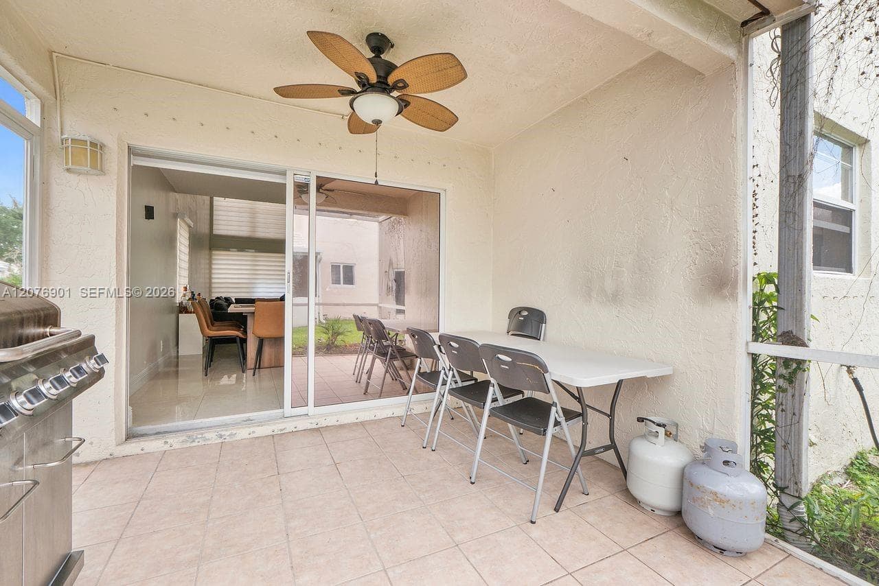 9602 NW 8th Cir, Plantation, FL 33324 — zdjęcie 4