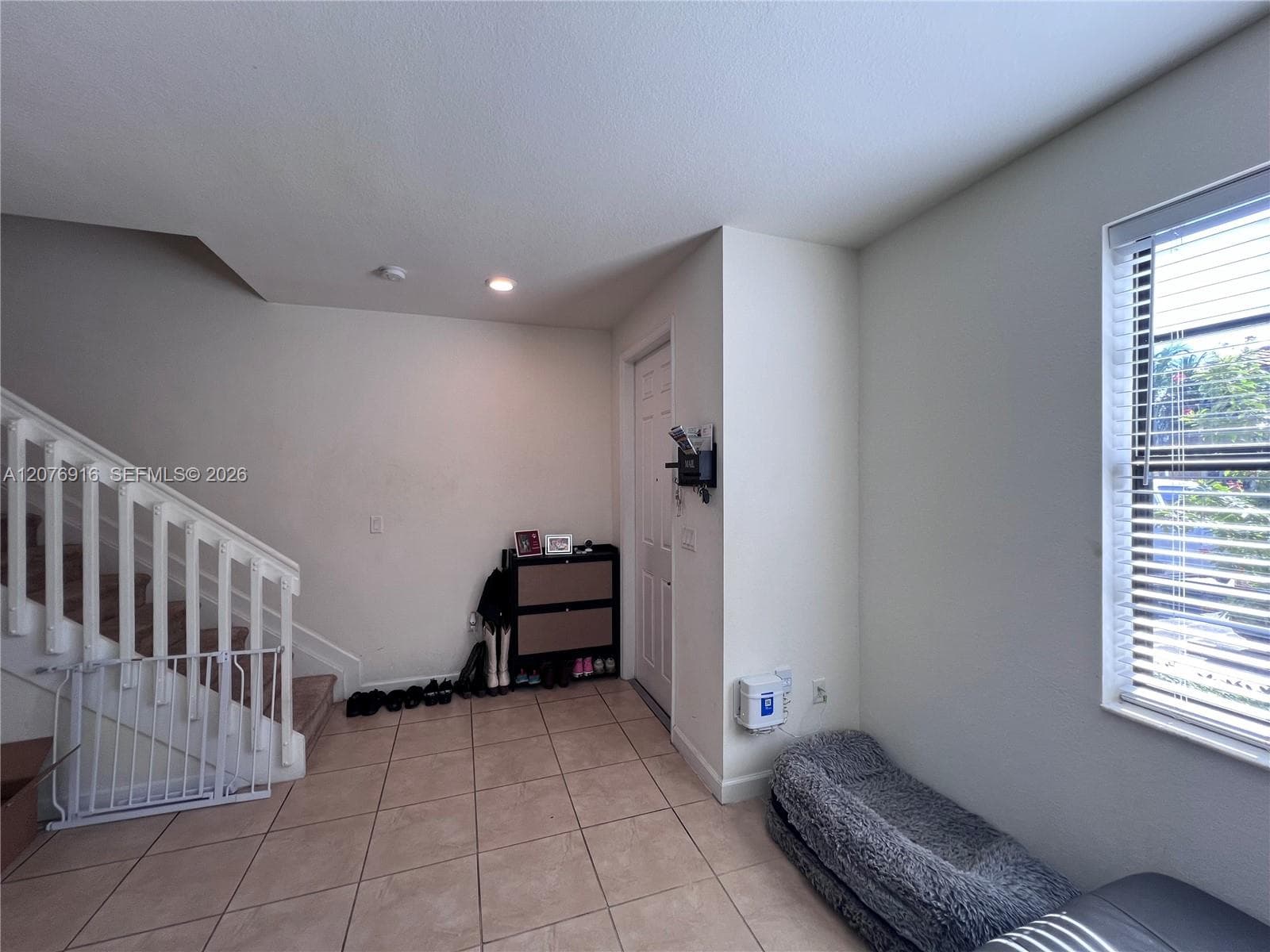 9335 W 33rd Ave, Hialeah, FL 33018 — zdjęcie 2