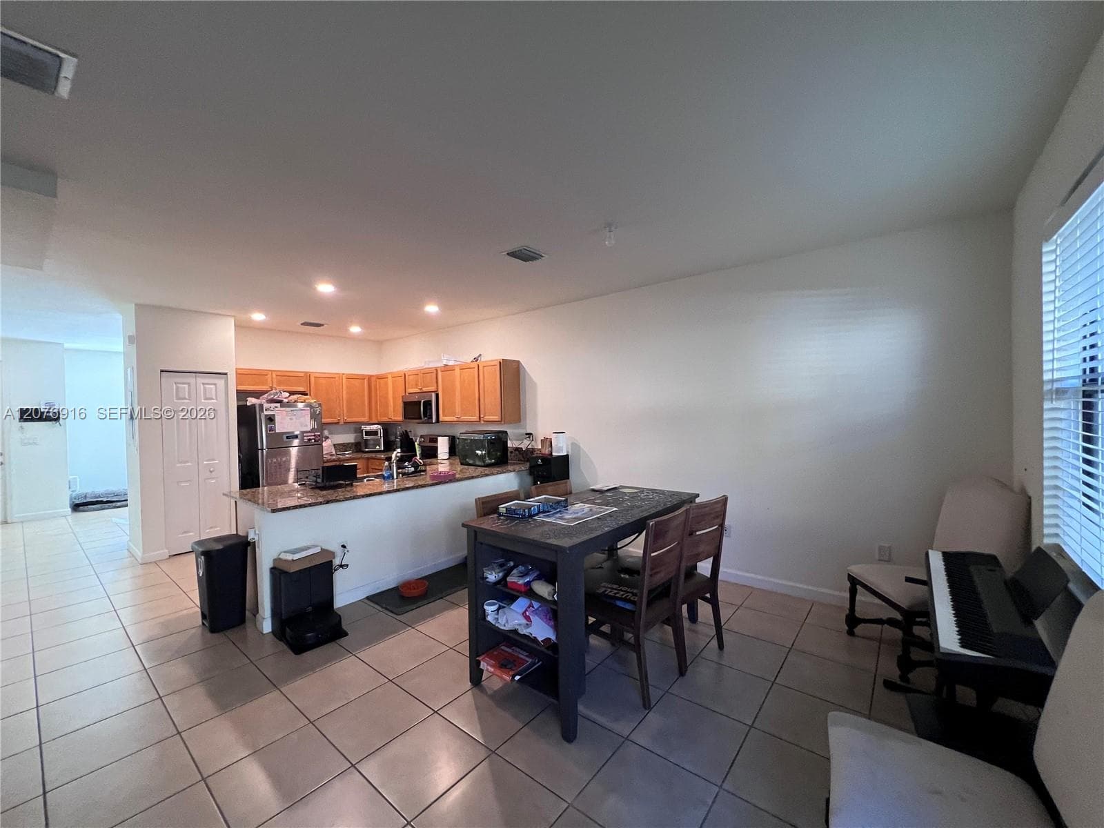 9335 W 33rd Ave, Hialeah, FL 33018 — zdjęcie 5