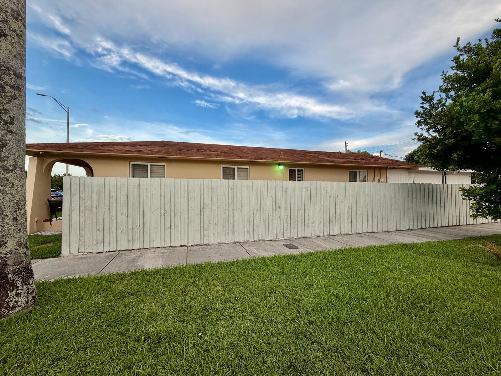 1092 W 32nd Street, Hialeah, FL 33012 — zdjęcie 5