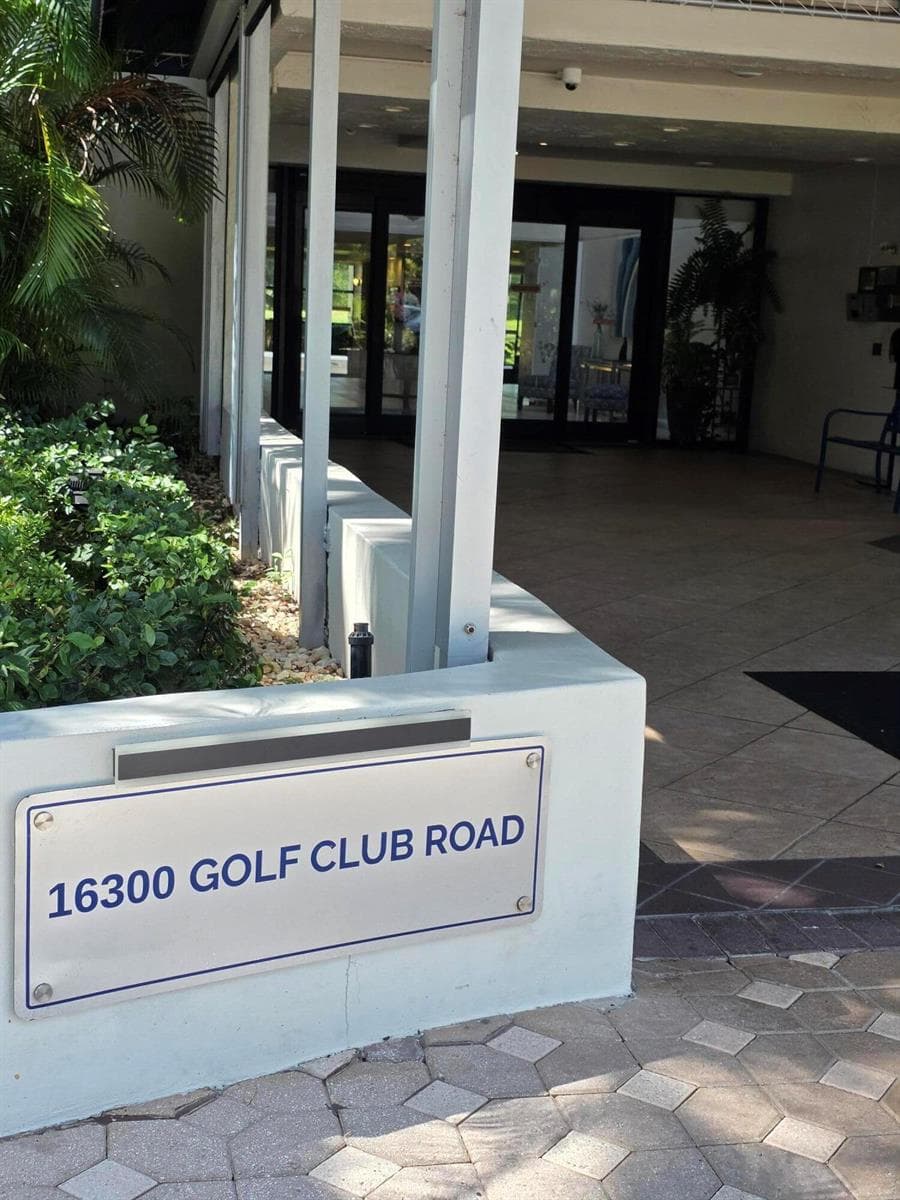 16300 Golf Club Road, Weston, FL 33326 — zdjęcie 2