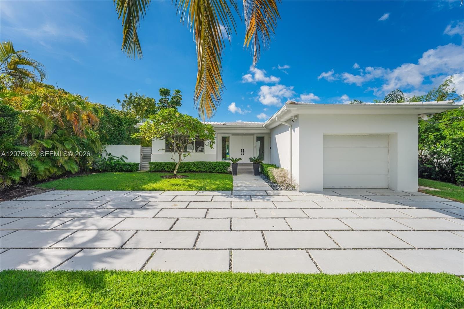 740 S Shore Dr, Miami Beach, FL 33141 — zdjęcie 3