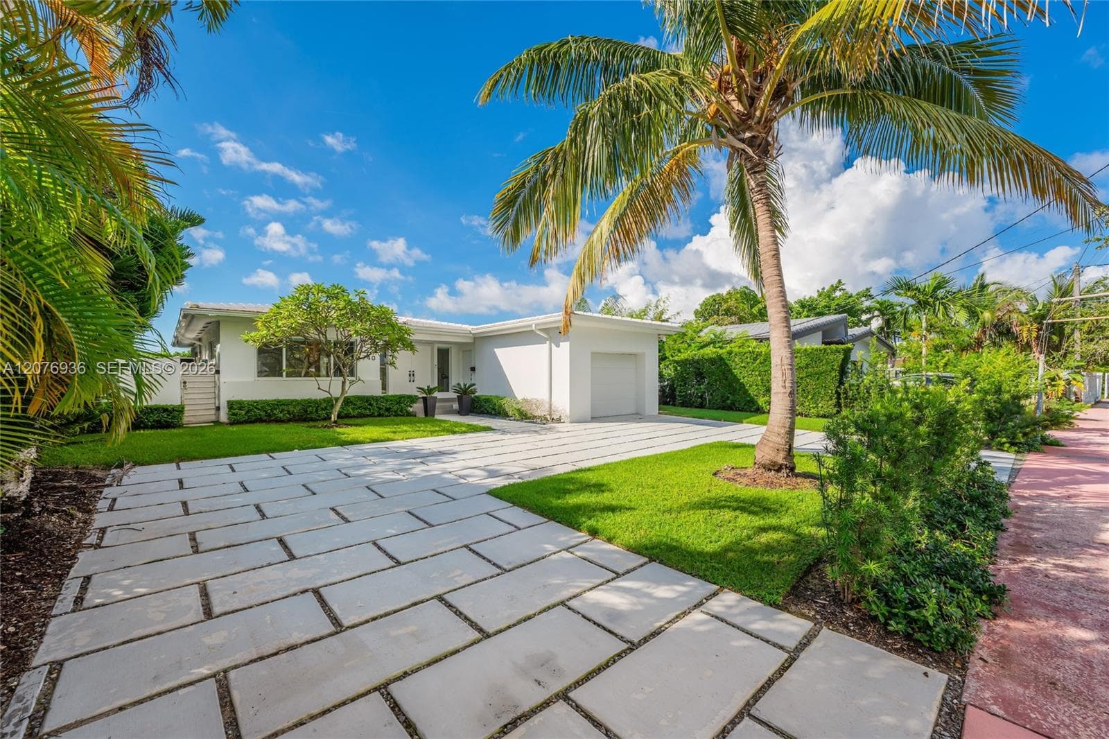 740 S Shore Dr, Miami Beach, FL 33141 — zdjęcie 4