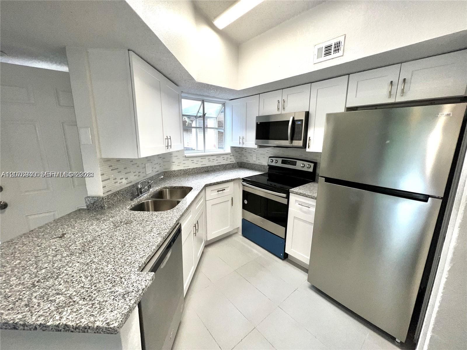 1948 Lake Atriums # 124, Orlando, FL 32839 — zdjęcie 3