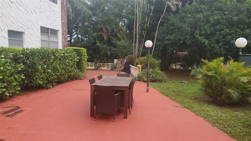 3910 Crystal Lake Drive # 403, Deerfield Beach, FL 33064 — zdjęcie 3