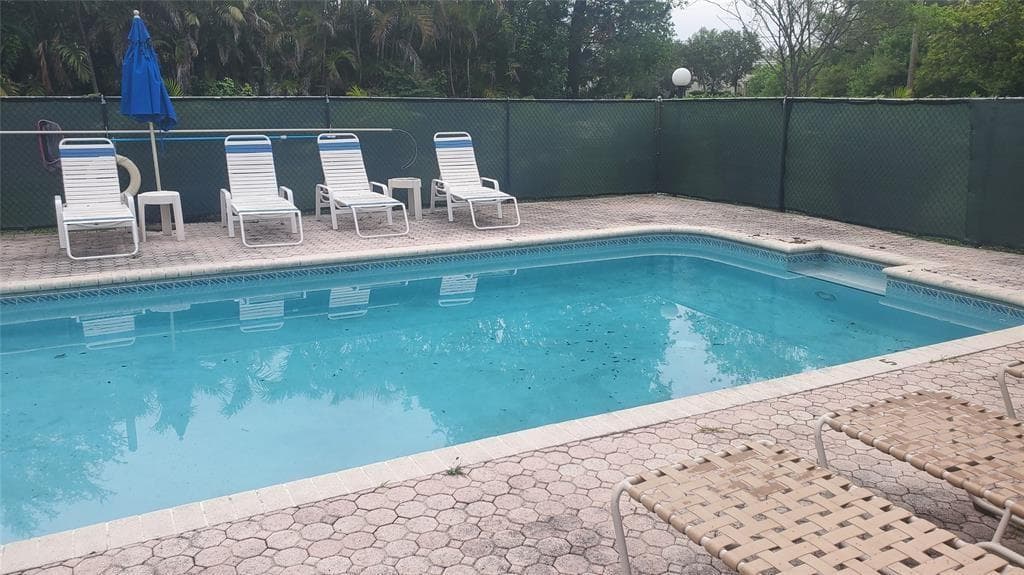3910 Crystal Lake Drive # 403, Deerfield Beach, FL 33064 — zdjęcie 5
