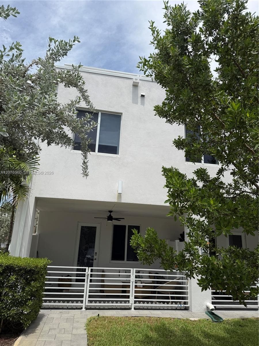 10300 NW 66th St, Doral, FL 33178 — zdjęcie 3