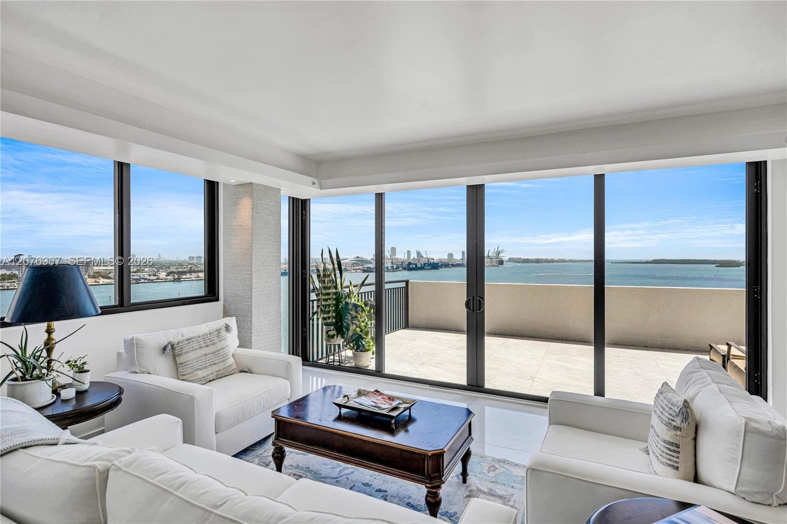 540 Brickell Key Dr # 1820, Miami, FL 33131 — zdjęcie 4