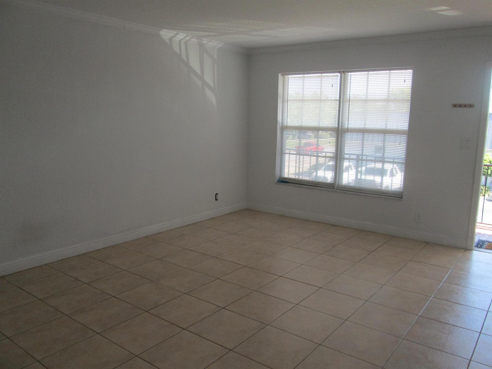405 N Cypress Drive # 4, Tequesta, FL 33469 — zdjęcie 3