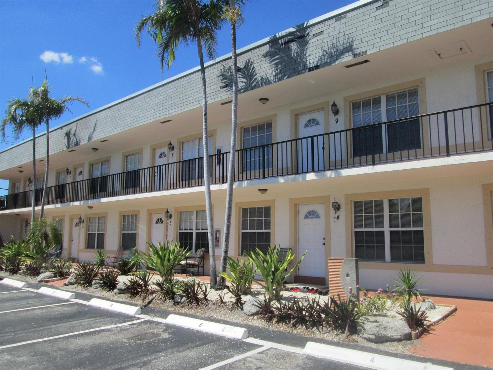 405 N Cypress Drive # 4, Tequesta, FL 33469