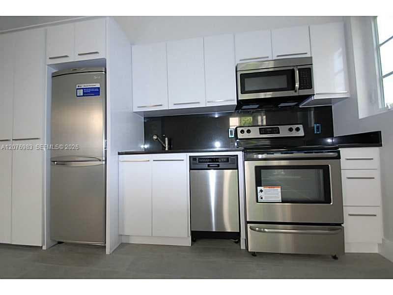 1321 PENNSYLVANIA AV # 1, Miami Beach, FL 33139 — zdjęcie 2