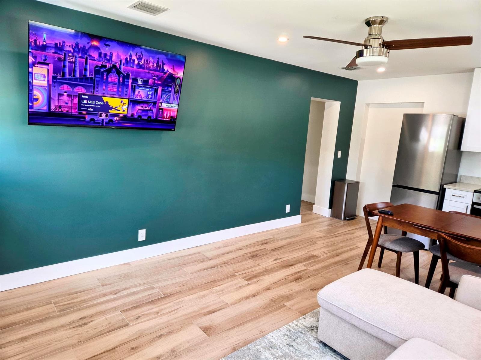 628 Monroe Drive # Front, West Palm Beach, FL 33405 — zdjęcie 5