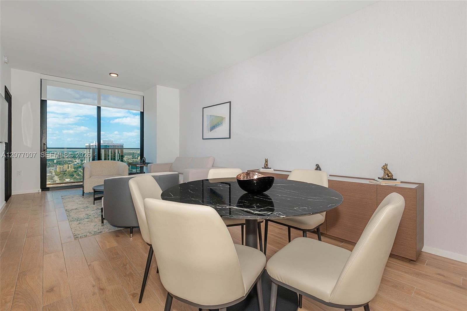 398 NE 5TH # 4118, Miami, FL 33132 — zdjęcie 4