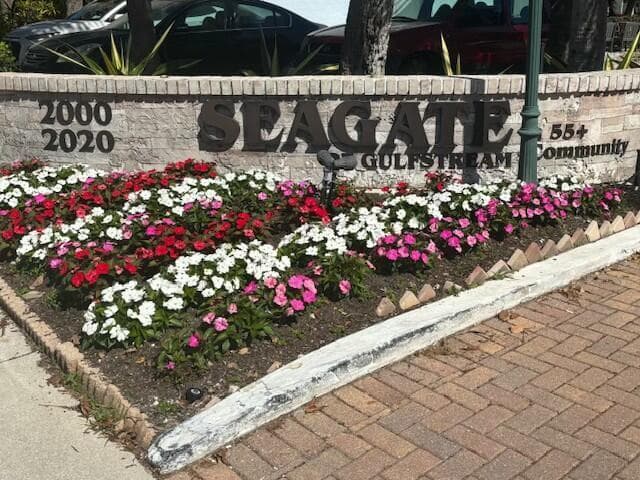2000 S Federal Highway # 301, Boynton Beach, FL 33435