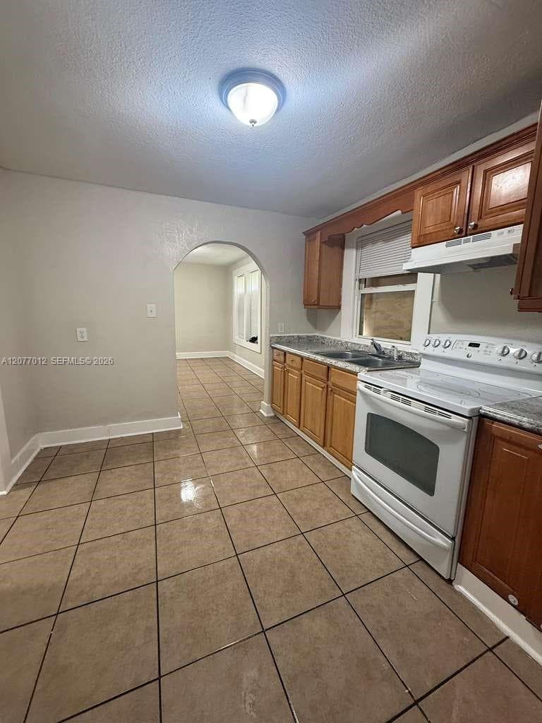 1971 Ella, Jacksonville, FL 32209 — zdjęcie 3