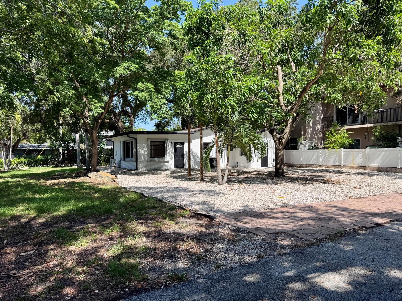 2390 SW 18th Avenue, Fort Lauderdale, FL 33315