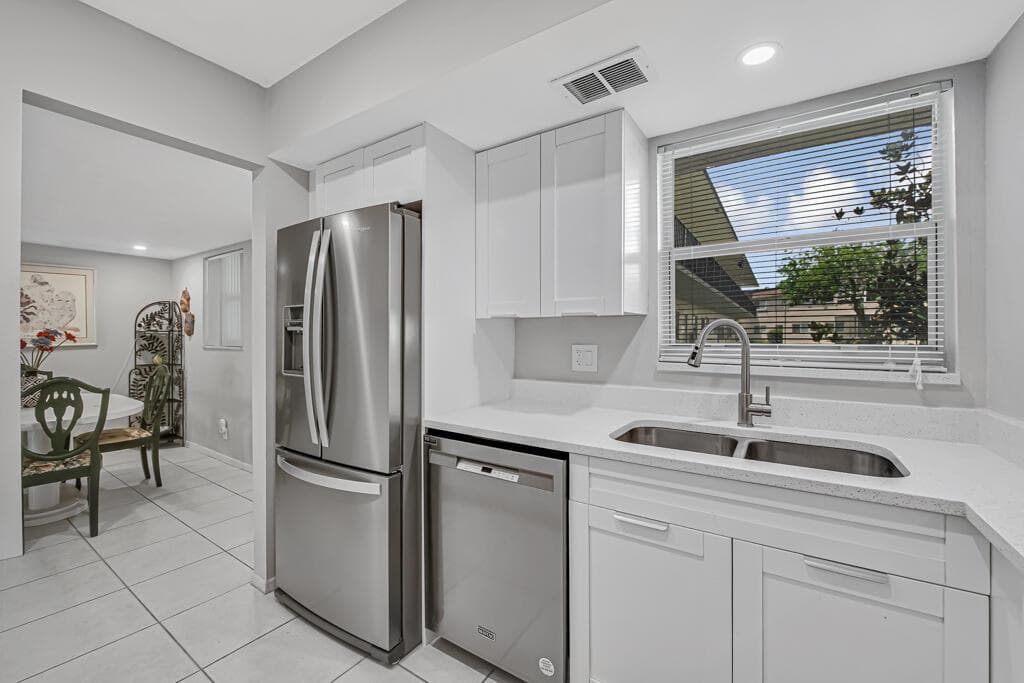 752 LORI Drive # 217, Palm Springs, FL 33461 — zdjęcie 3