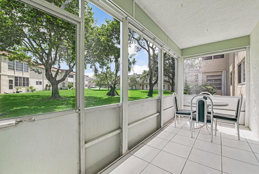 752 LORI Drive # 217, Palm Springs, FL 33461 — zdjęcie 5
