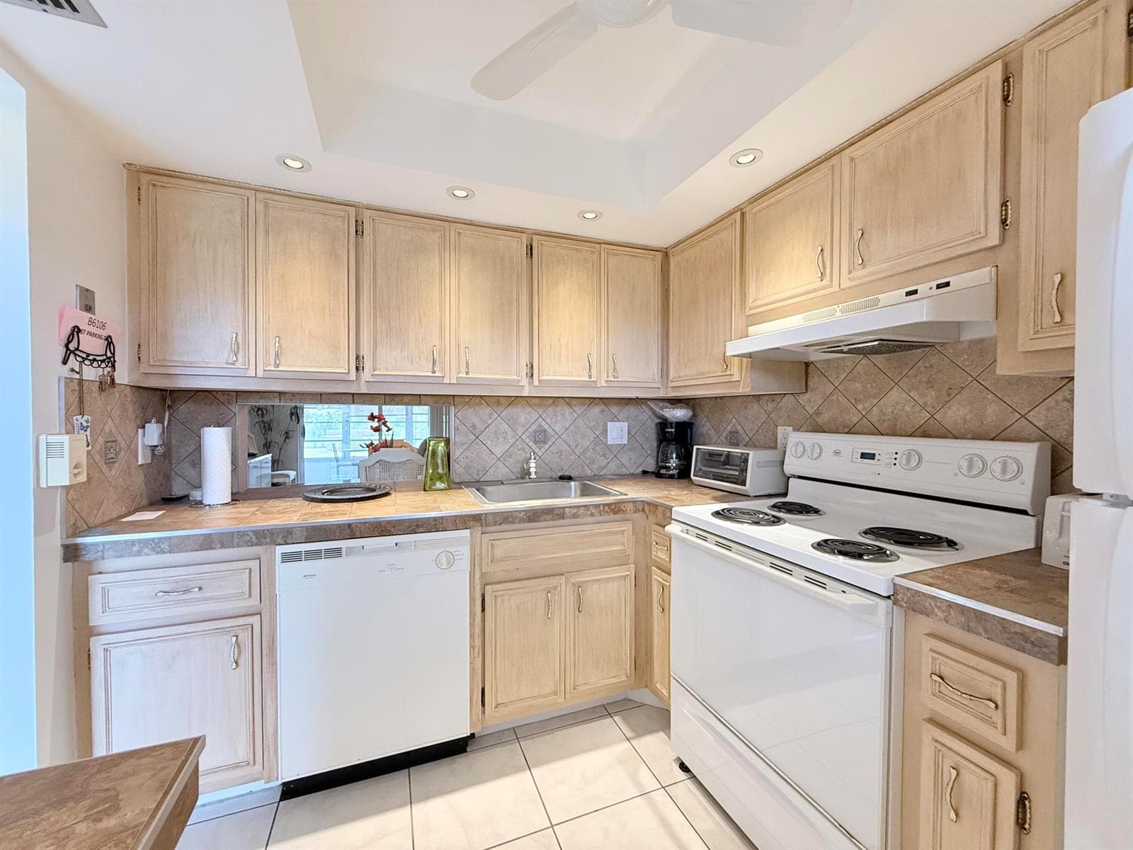 2800 NW 47th Terrace # 106B, Lauderdale Lakes, FL 33313