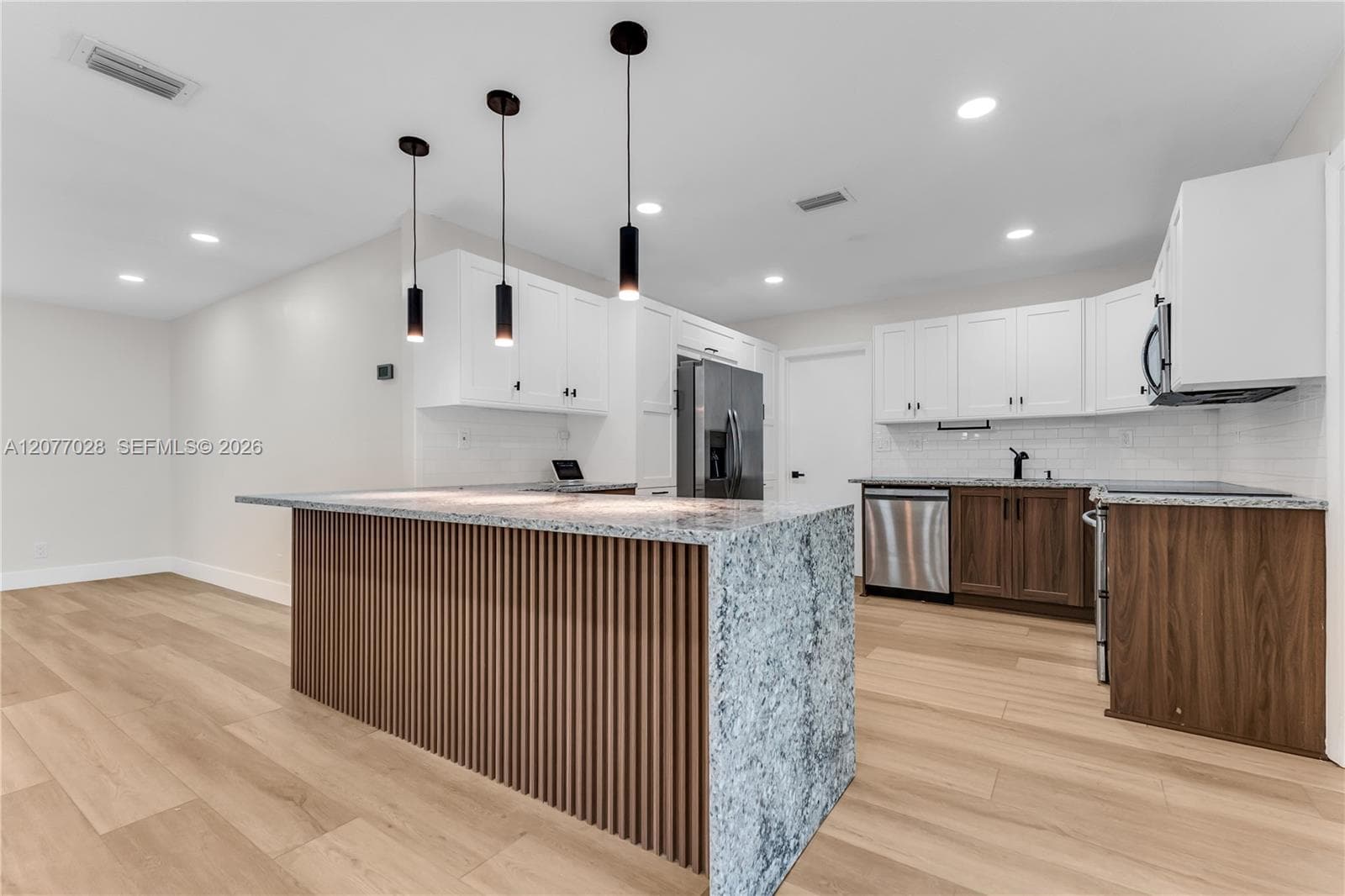 3940 NW 5th St, Coconut Creek, FL 33066 — zdjęcie 3